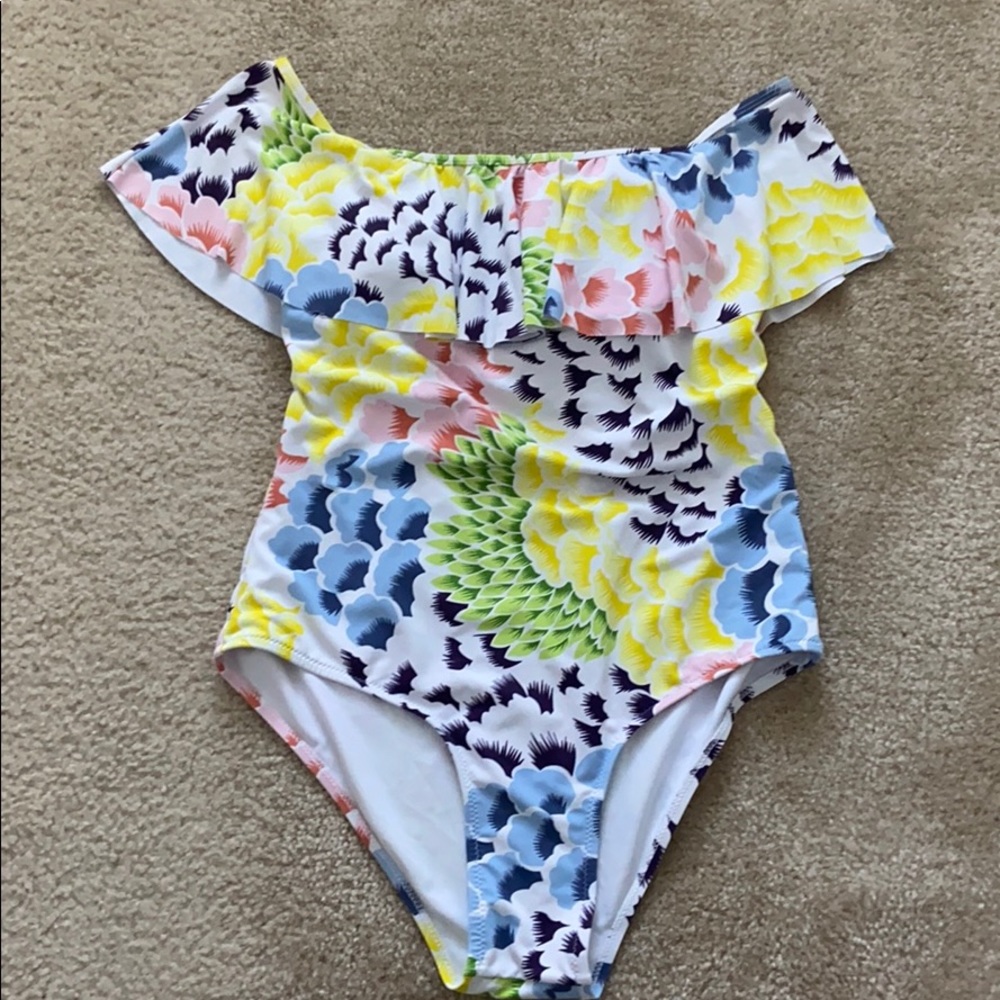 one-piece bathing suit